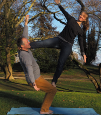 Akrobatik als Feldenkrais Labor Bettina & Christof
